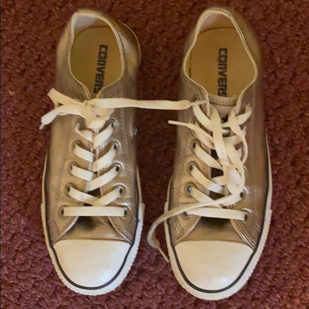 Gold Converse great condition